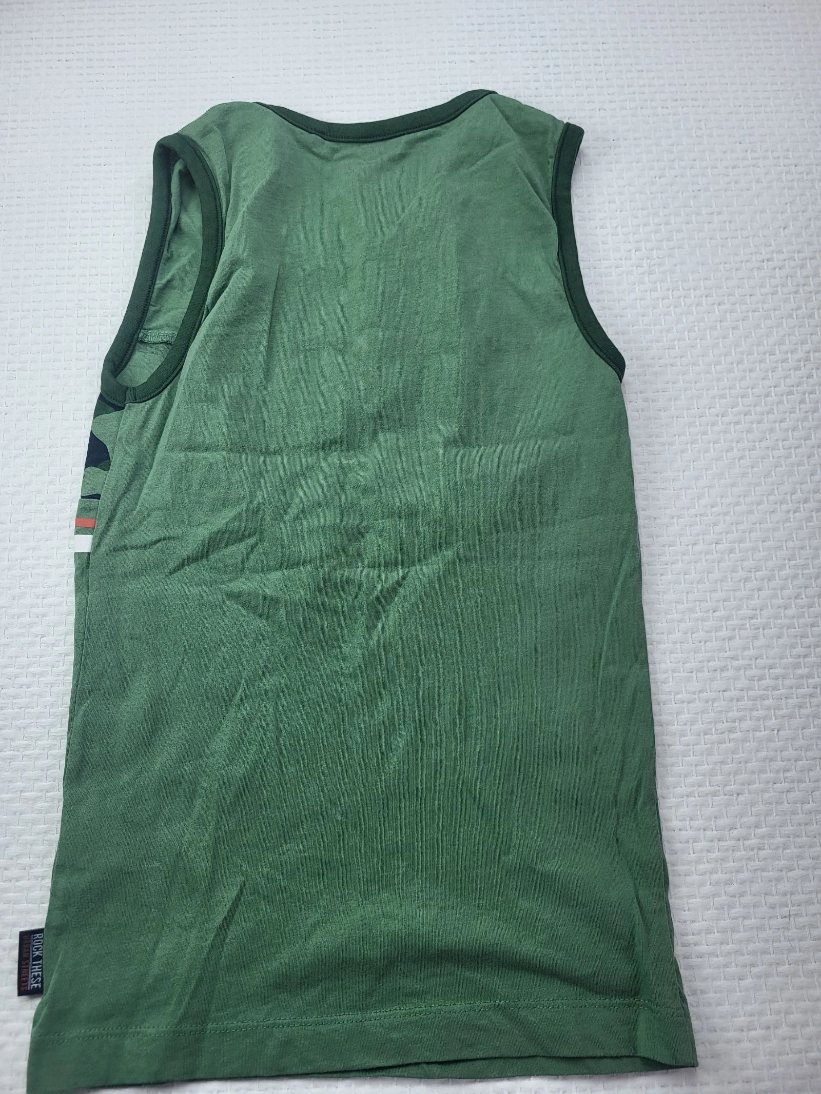 Lote de 2 regatas WE Fashion – 9-10 anos (134/140 cm) – Estampa Camuflada – photo 2